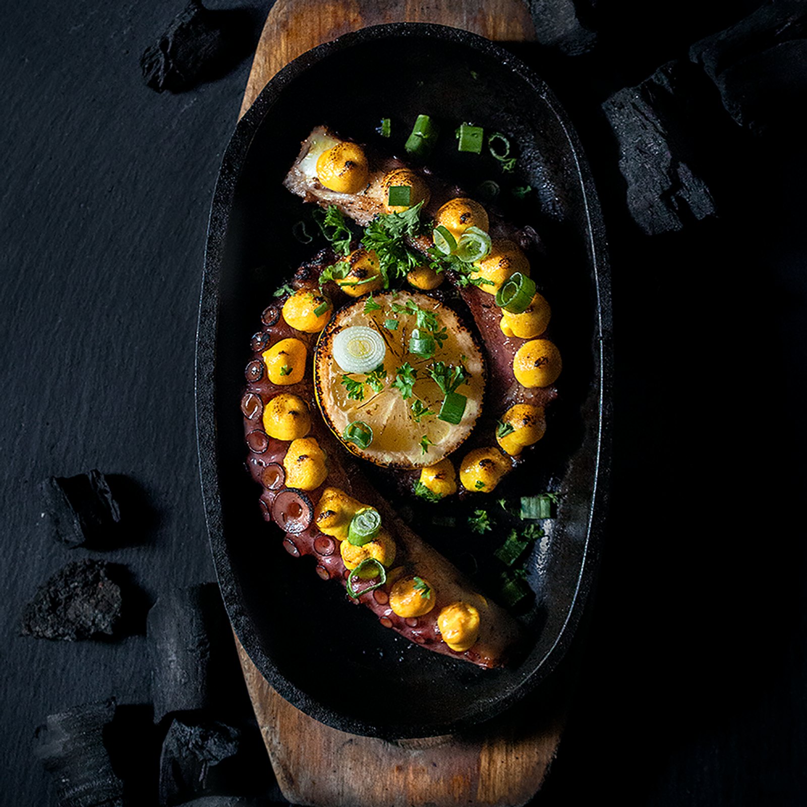 Pulpo al carbon
